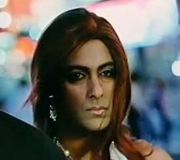 Sunt aici.. :D - x- Sezon 2-Ep 08 -x