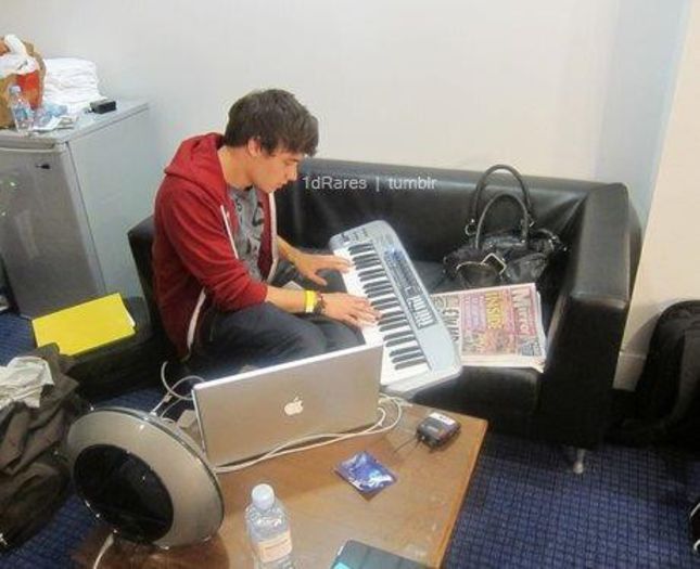 1D - 00 Poze One Direction rare 02