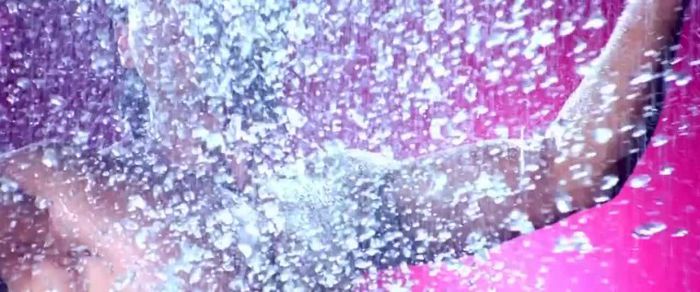 vlcsnap-00151 - Dard-E-Disco