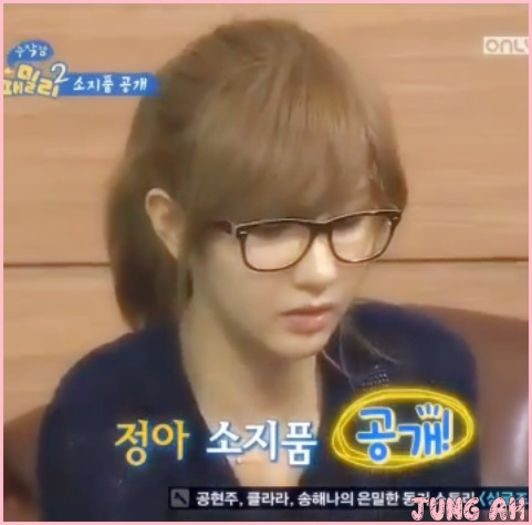 • Bye :-hPff..numai eu am ramas cu farfuria in mana..:| Bom..cand avei de gand sa-mi zici? :|[pleaca; la buc.]
