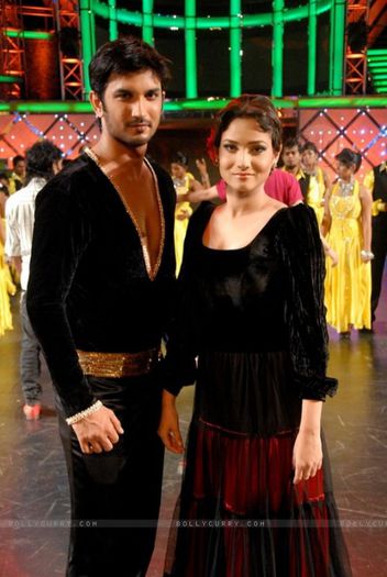 240490-sushant-singh-rajput-ankita-lokhande-during-their-performance-a