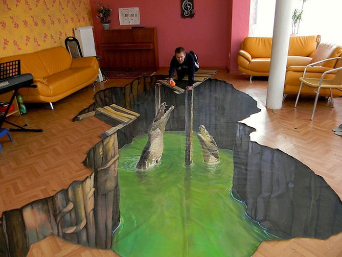4. Crocodilii din sufragerie; Artistul rus Nikolaj Arndt a pictat parchetul astfel incat sa para ca sari peste o apa cu rechini. Noaptea ar trebuie sa fie chiar infricosator :)
