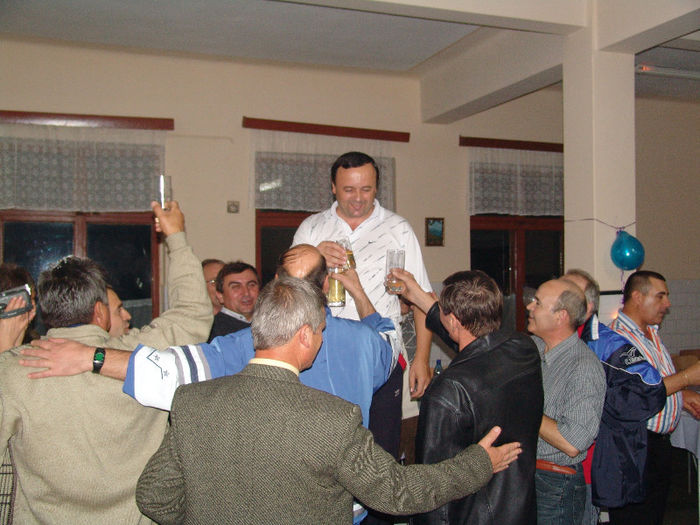 DSC08318 - 1 Cimpulung Moldovenesc  2006  Liceul Militar promotia 1976