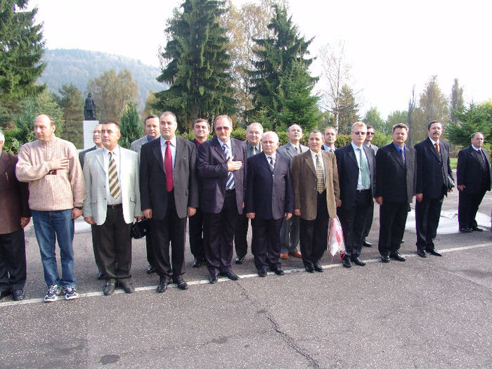DSC08328 - 1 Cimpulung Moldovenesc  2006  Liceul Militar promotia 1976