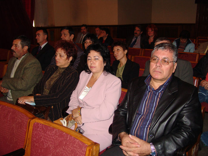 DSC08391 - 1 Cimpulung Moldovenesc  2006  Liceul Militar promotia 1976