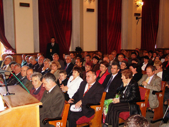 DSC08396 - 1 Cimpulung Moldovenesc  2006  Liceul Militar promotia 1976
