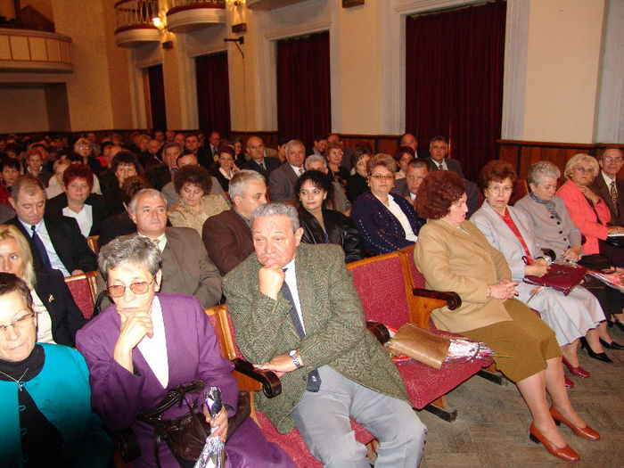 DSC08399 - 1 Cimpulung Moldovenesc  2006  Liceul Militar promotia 1976