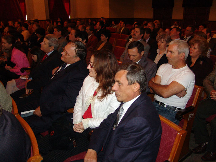 DSC08410 - 1 Cimpulung Moldovenesc  2006  Liceul Militar promotia 1976