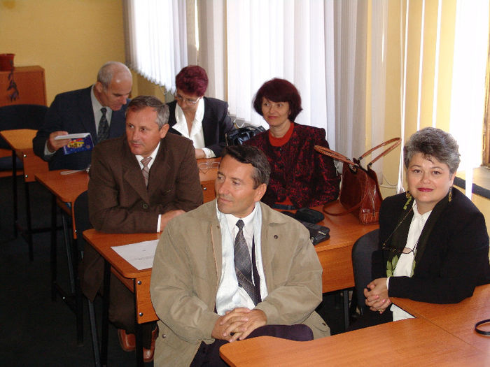 DSC08432 - 1 Cimpulung Moldovenesc  2006  Liceul Militar promotia 1976