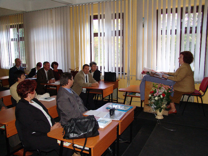 DSC08436 - 1 Cimpulung Moldovenesc  2006  Liceul Militar promotia 1976