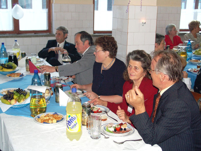 DSC08496 - 1 Cimpulung Moldovenesc  2006  Liceul Militar promotia 1976