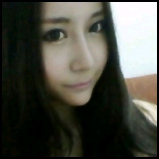 [(:] ..Aa.. Hoon? ..de cand stai aici? ..Oppa nu mi`a spus asta.. - l - x - Episodul 25 - x - l