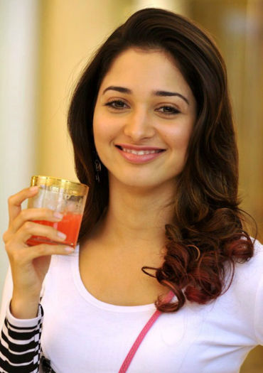  - TAMANNA BHATIA SO CUTE