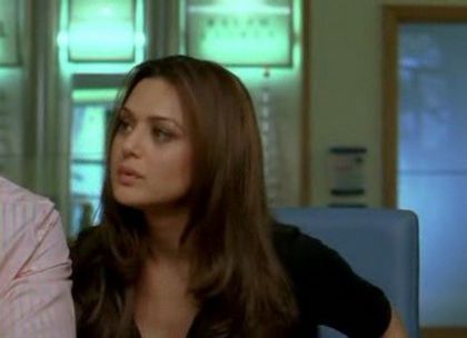 vlcsnap-152120 - Preity Zinta 07