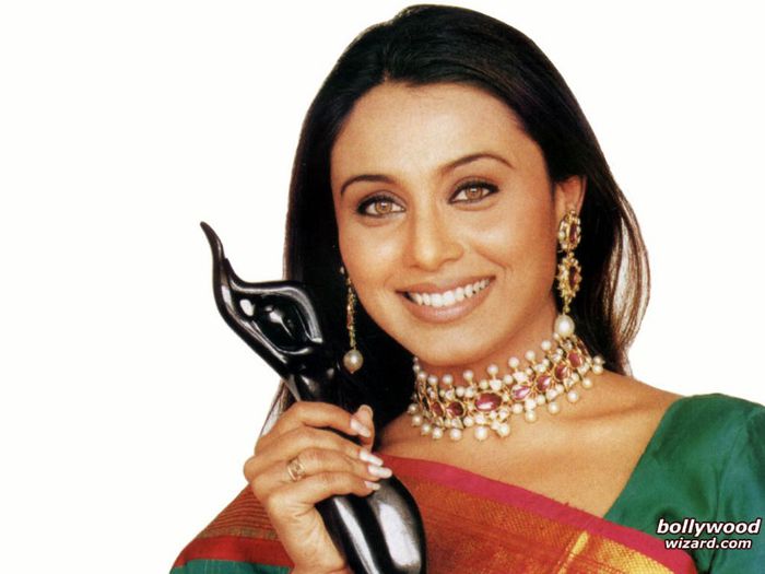 rani_mukherjee_043_1024x768_hxyt