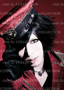 164216_349099758524389_1429691385_n - Diaura Club Zy Colections 2013
