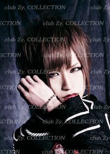 269366_349100388524326_519030119_n - Diaura Club Zy Colections 2013