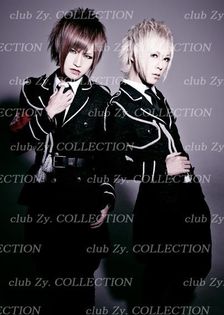 521486_349100565190975_911958906_n - Diaura Club Zy Colections 2013