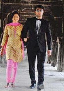 Vivian-Drashti-vivian-dsena-32141742-284-402