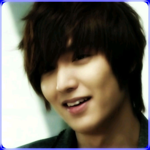 $. ..(ii da farfuria :o3) ..Ti se par dulci?.. :) $. ..(ii da farfuria :o3) ..Ti se par dulci?.. :)