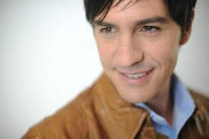 imagesCAELH12I - Mauricio Ochmann