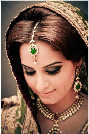 549281_268845106583053_1048969668_n