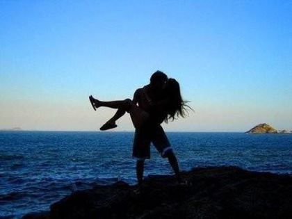 528818_326332254120172_1899011822_n