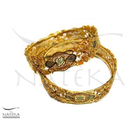 KA0002 - Gold Plated Kangan Hand Made - 8000-500x500 - Kangan-Bratara straveche
