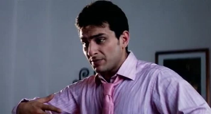 vlcsnap-00020 - Saif Ali Khan 3
