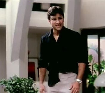 vlcsnap-00086 - Saif Ali Khan 3