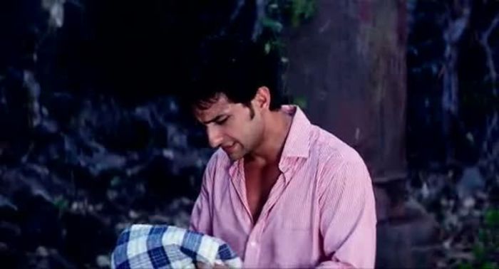 vlcsnap-00124 - Saif Ali Khan 3