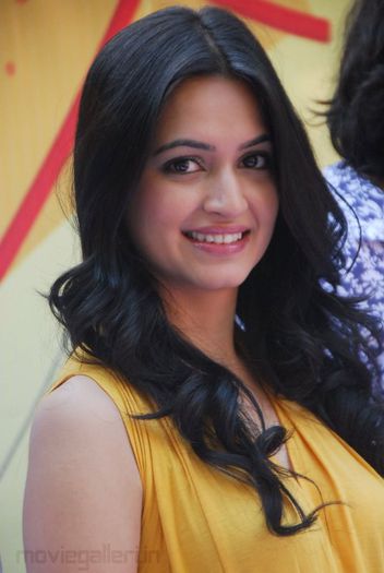  - KRITI KHARBANDA