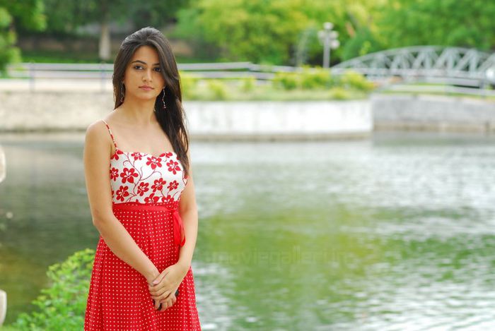  - KRITI KHARBANDA