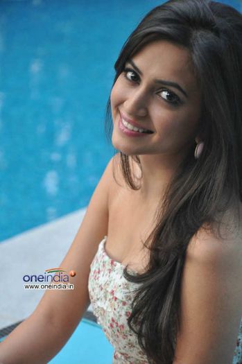  - KRITI KHARBANDA