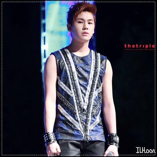 ♫ Ji Min! :| Lasa totul asa..O sa fie mai bine..:).