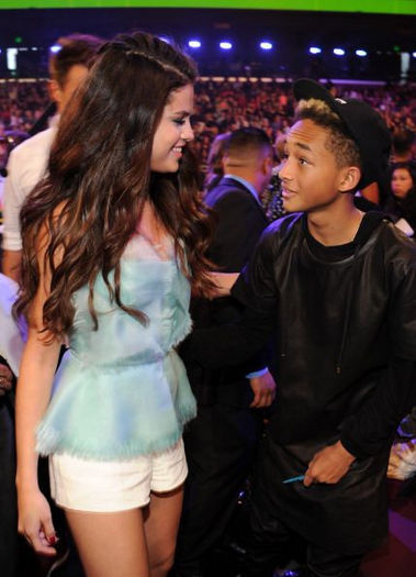 27 - Kids Choice Awards-2013