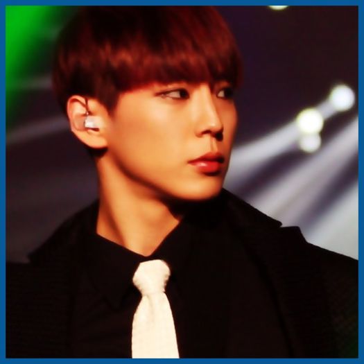 * {se intoarce} Salut..{se aseaza langa semineu}. - l - x - Episodul 28 - x - l