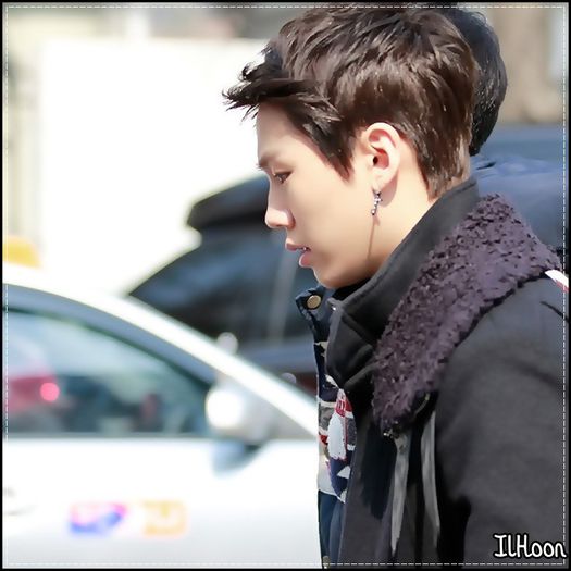 ♫ Pt caa..:-? -_- Am fost maii..Timid..-_- :D.