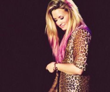 409700_331482430270118_713595496_n_thumb