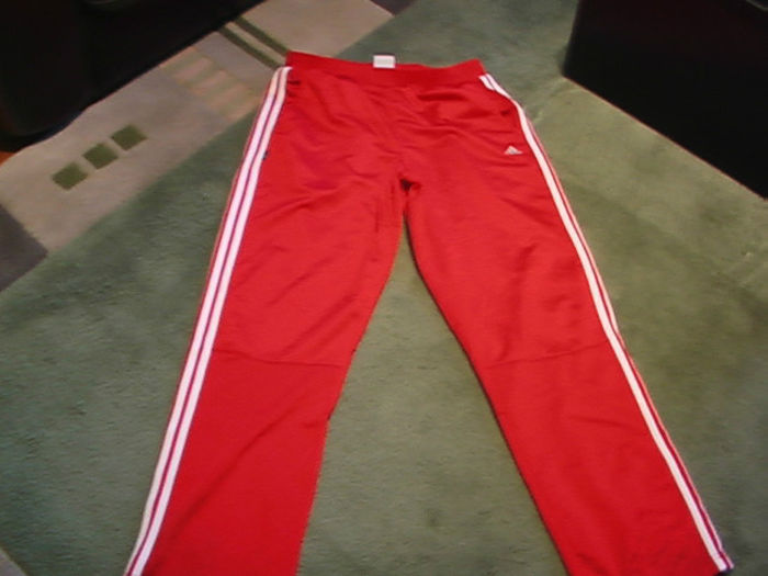  - VAND TRENINGURI NOI SI ORIGINALE MARCA NIKE SI ADIDAS