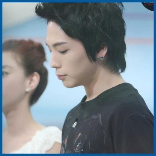 * {intra} Salut. - l - x - Episodul 29 - x - l