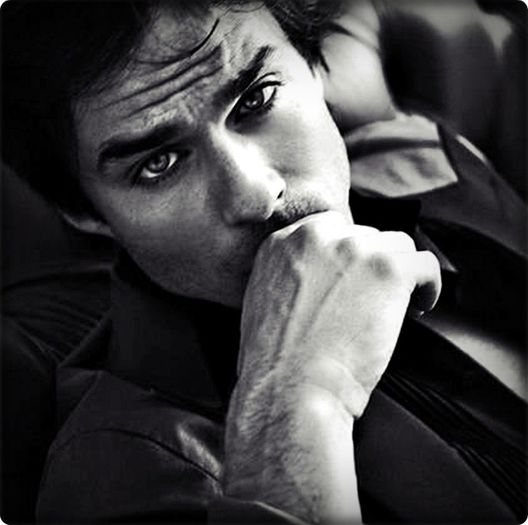 `; ] awkai... esty beata...shy nu profit de asta... [se uita la ea]