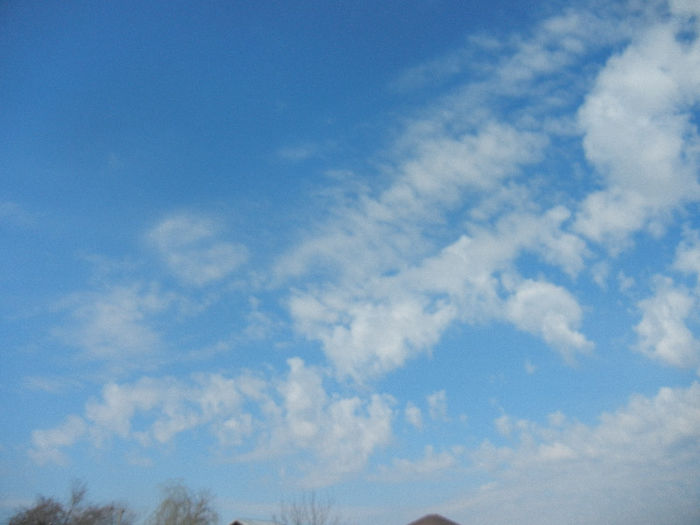 Spring Clouds (2013, April 02)