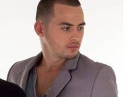 Alex-Mica--Cea-mai-mare-performanta-a-unui-artist-roman-este-detinuta-de-Inna---Interviu-Ziare-com