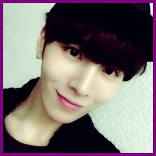 >> Auzi cine vorbestee :)) Hei HimChan..:)).