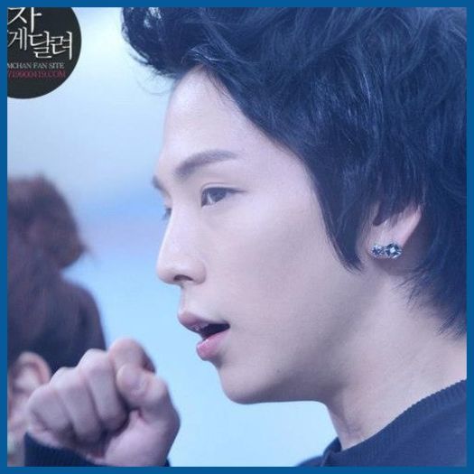 * {se intoarce cu un pahar de apa|tusind} Byee :-h. - l - x - Episodul 30 - x - l