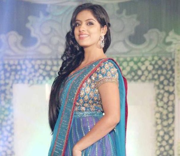 1 - qx-Deepika Singh