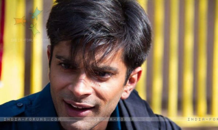 karan grover 16