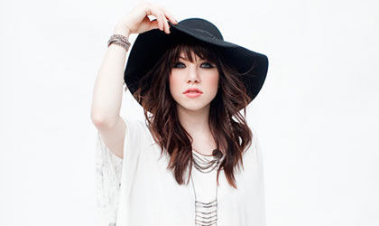 4468-carly_rae_jepsen_2_2012_420x250 - Carly Rae Jepsen