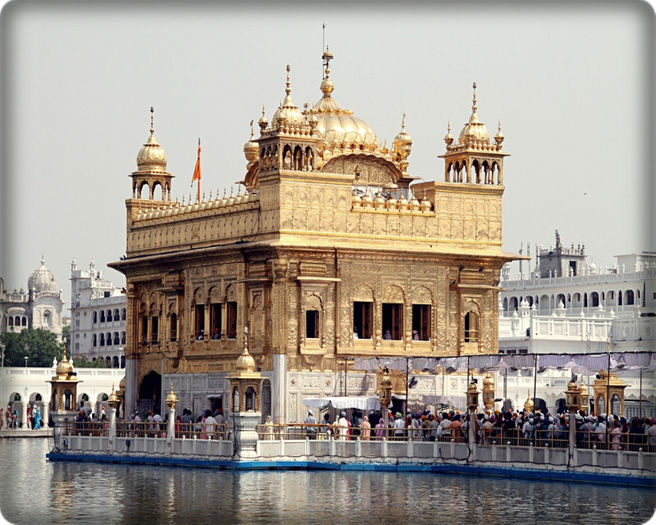 ● Golden Temple Sikh- Amritsar,North ●; Leaganul religiei Sikh
